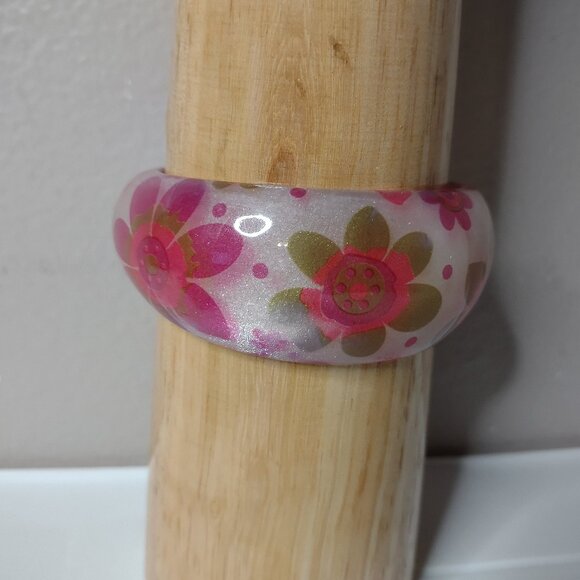 8 Inch Vintage Cute Pink Flower Bangle - Picture 1 of 11